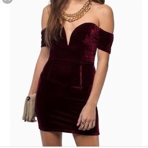 🍪 TOBI Dress Red Maroon Bustier Cocktail Velvet